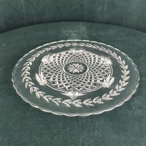 Vintage Elegant Clear Patterned Etched Glass Footed Decorative Plate
